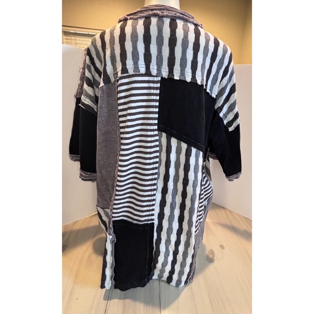 Oli & Hali Women's Patchwork Button Up Shirt Black Grey Stripe Raw Hem Boho L - Picture 16 of 16